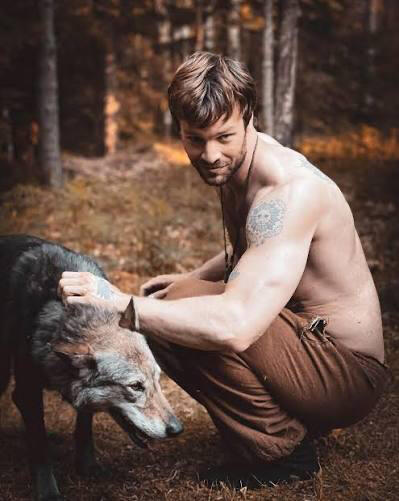 "The Whirlpool" press photo